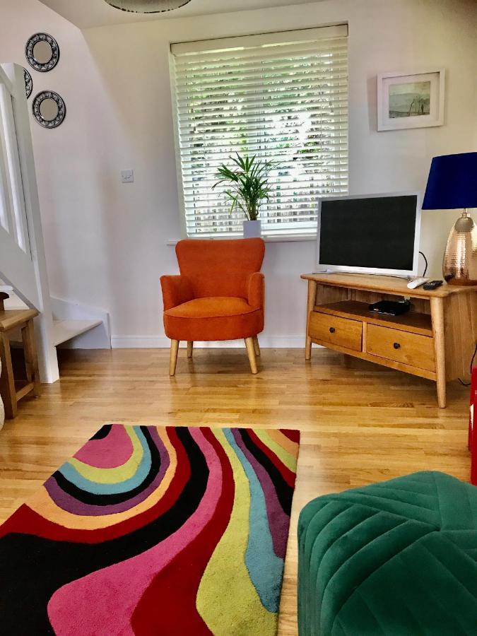 Red Deer Cosy Apartment In Letterfrack Connemara Bagian luar foto